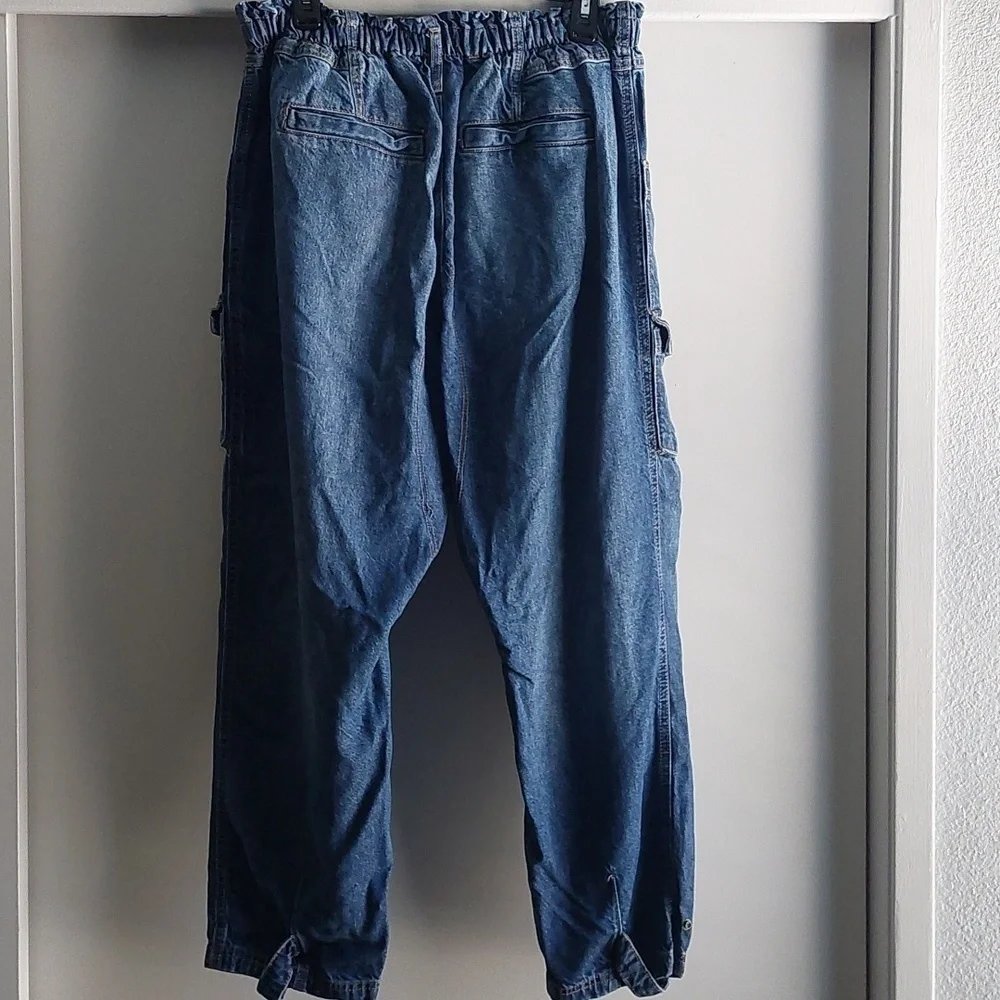 We The Free Hazel Utility Jeans Large in Dark & Stormy